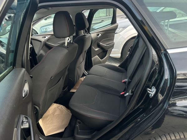 car Ford Focus id14328 photo #7