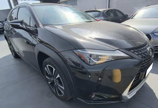 car Lexus UX 250h id14335 photo #4