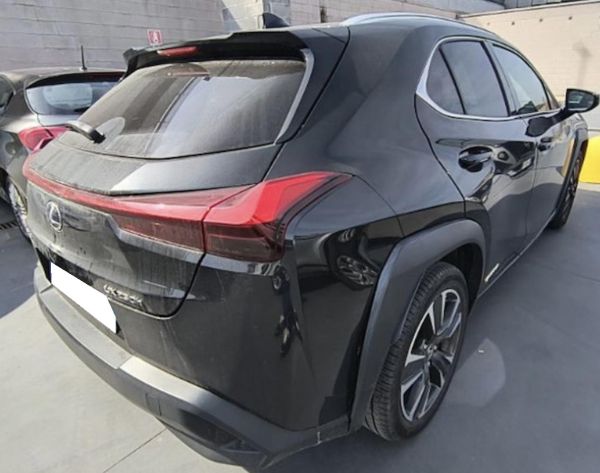car Lexus UX 250h id14335 photo #3