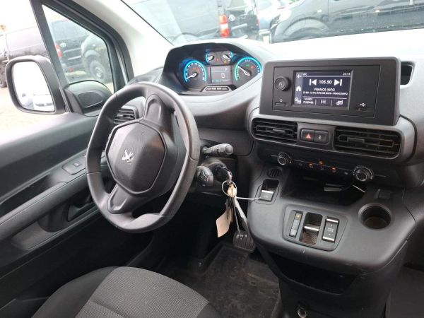 car Peugeot Partner id14353 photo #8