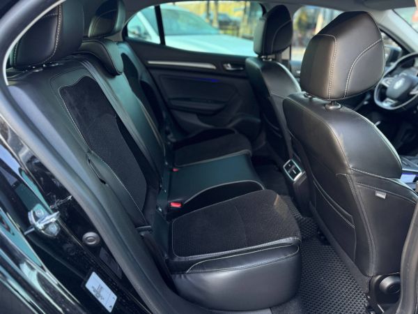 car Renault Megane id14355 photo #8