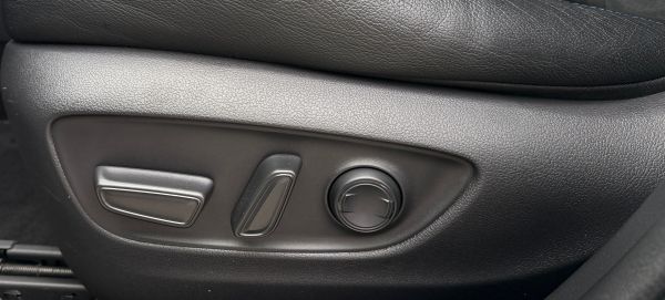 car Toyota Rav 4 id14414 photo #12