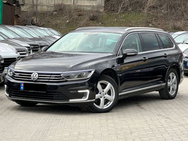 car Volkswagen Passat id14428 main photo