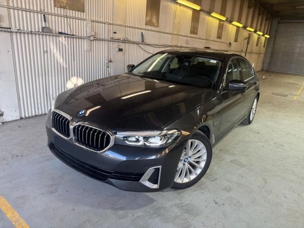 car BMW 5 Series id14516 main photo