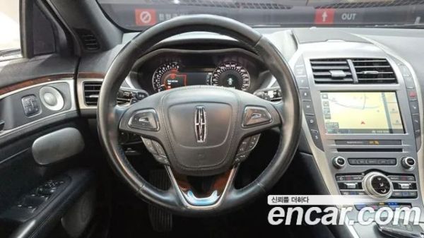 car Lincoln MKZ id14621 photo #10