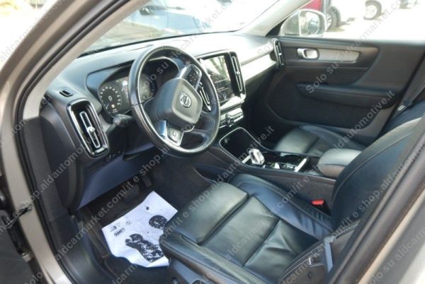 car Volvo XC40 id14634 photo #6