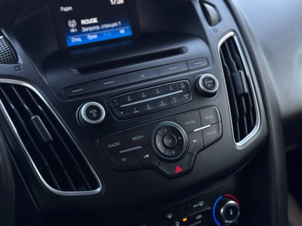 car Ford Focus id14655 photo #13