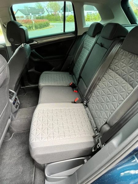 car Volkswagen Tiguan id14732 photo #8