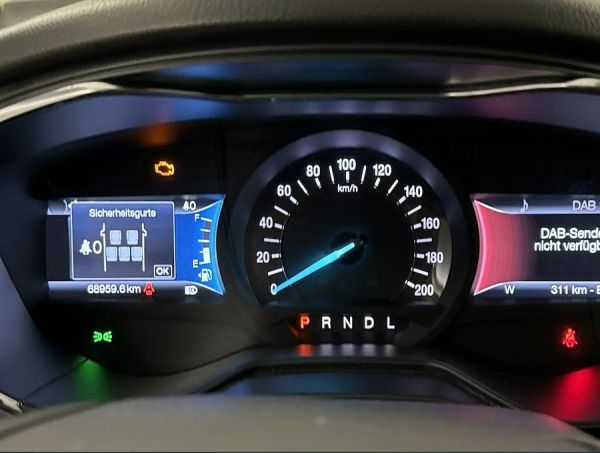 car Ford Mondeo id12985 photo #10