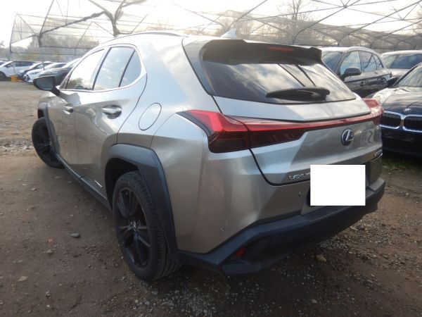 car Lexus UX 250h id13083 photo #5