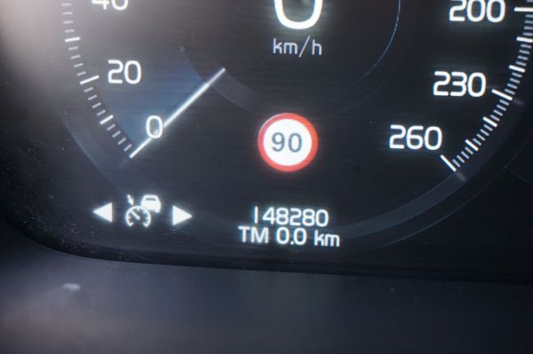 car Volvo XC90 id13123 photo #10