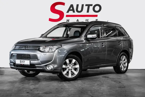 car Mitsubishi Outlander id13159 main photo