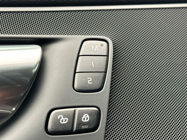 car Volvo XC60 id13209 photo #13