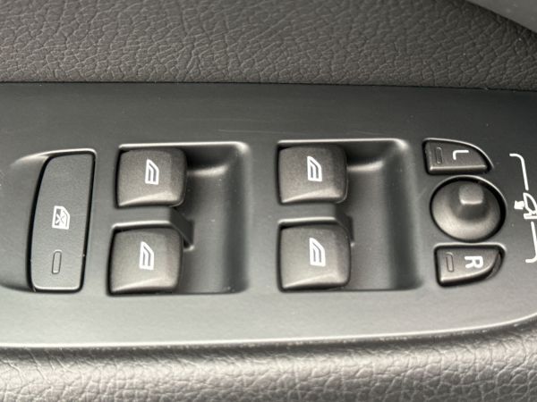 car Volvo XC60 id13216 photo #16
