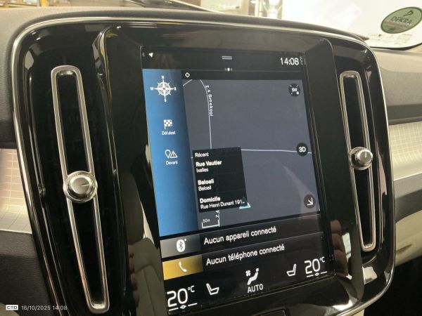 car Volvo XC40 id13219 photo #10