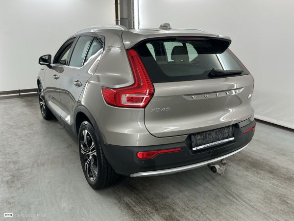 car Volvo XC40 id13219 photo #4