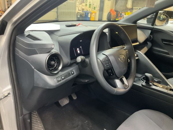 car Toyota C-HR id13221 photo #8