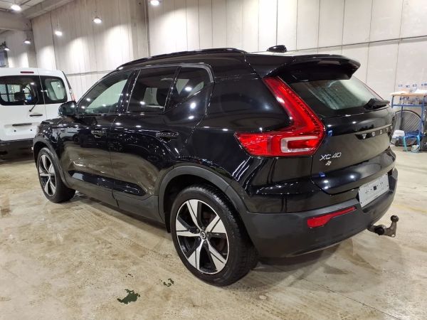 car Volvo XC40 id13385 photo #5