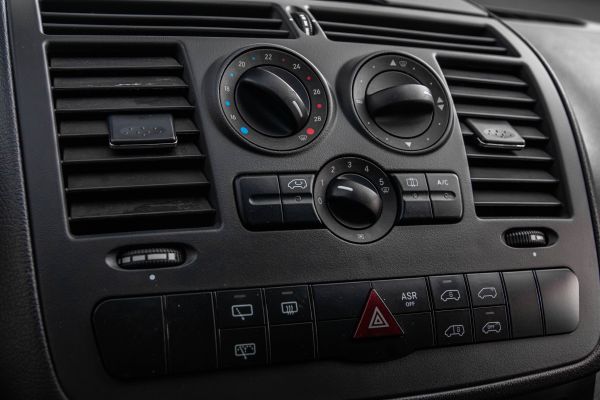 car Mercedes Benz Vito id13439 photo #14