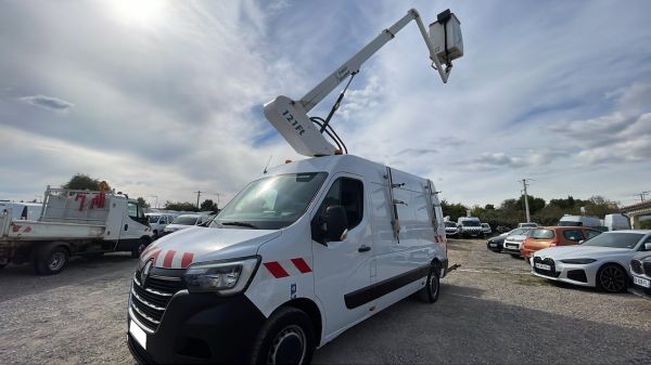 car Renault Master id13490 main photo
