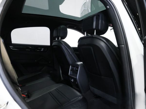 car Porsche Cayenne Coupe id13507 photo #6