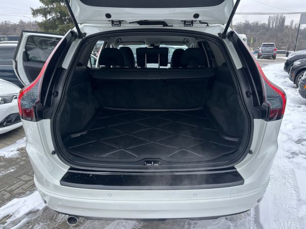 car Volvo XC60 id13550 photo #12