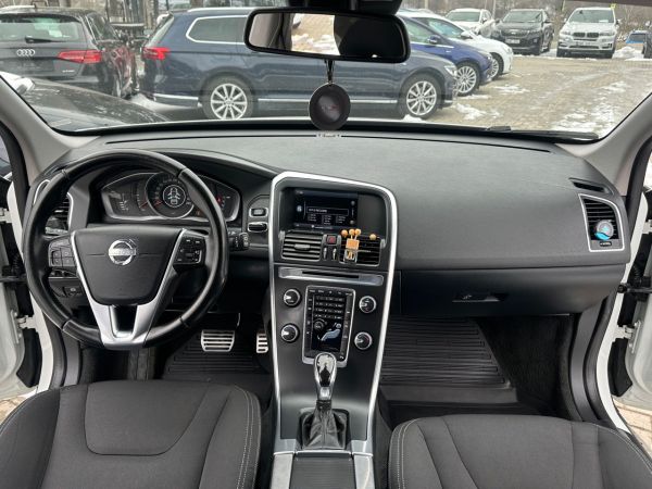 car Volvo XC60 id13550 photo #9
