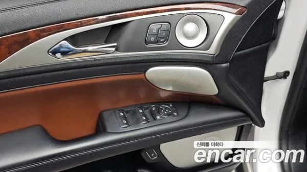 car Lincoln MKZ id13560 photo #17