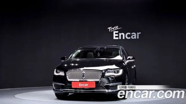 car Lincoln MKZ id13561 photo #4