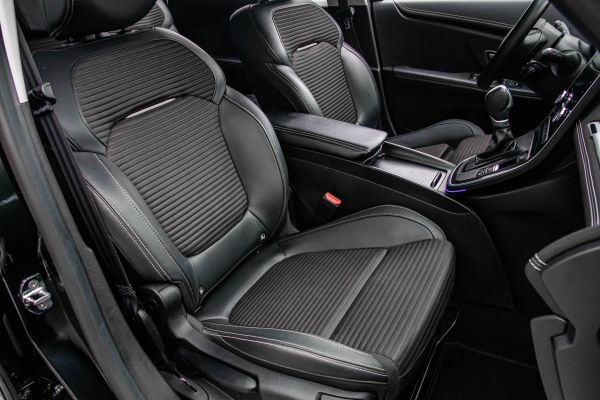 car Renault Scenic id13605 photo #6