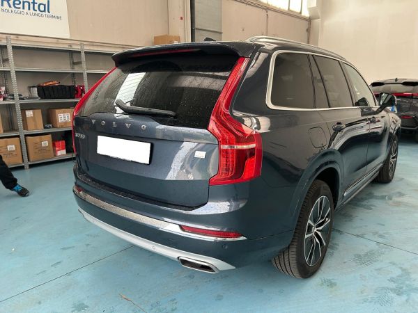 car Volvo XC90 id13655 photo #3