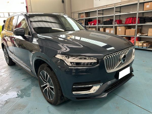 car Volvo XC90 id13655 photo #4