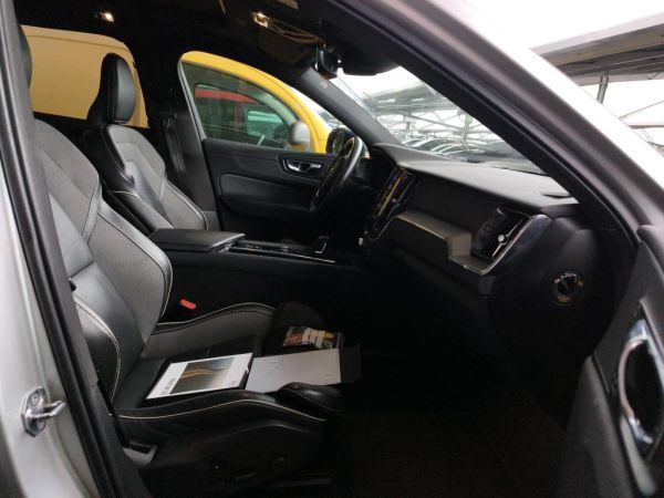 car Volvo XC60 id13662 photo #7