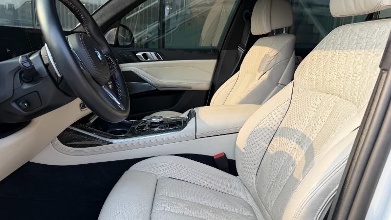car BMW X7 id263457 photo #12