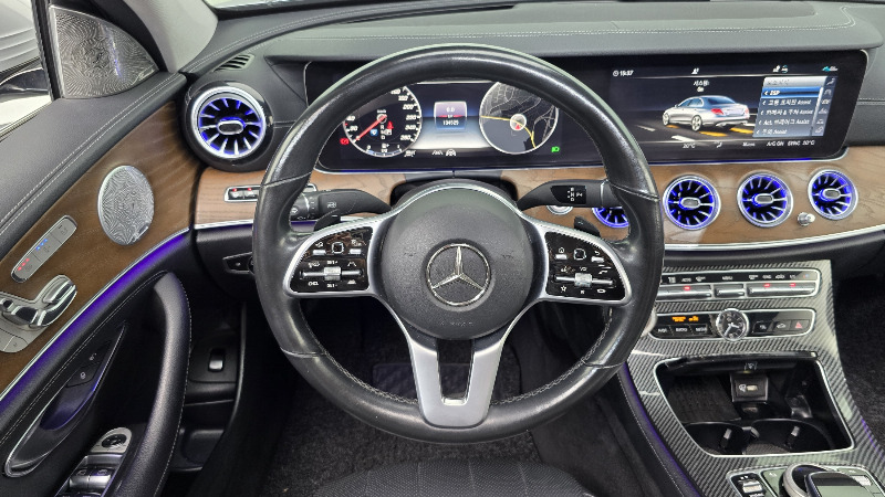 car Mercedes E-Class id264011 photo #13