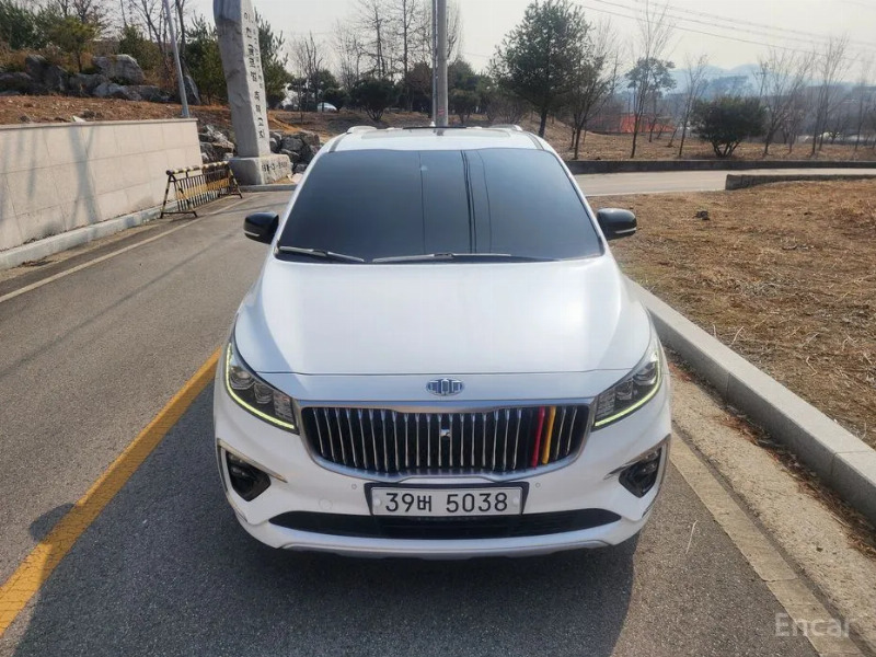 car KIA Carnival id264417 main photo