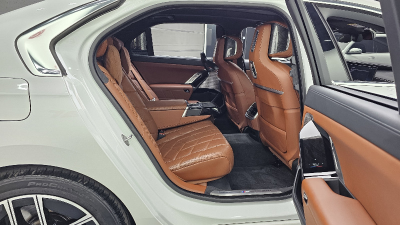 car BMW 7 Series id265248 photo #12