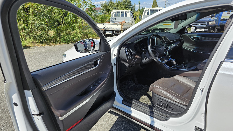car Hyundai Grandeur id267184 photo #10