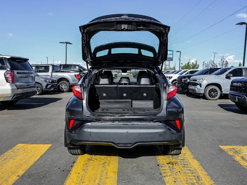 car Toyota C-HR id269839 photo #14