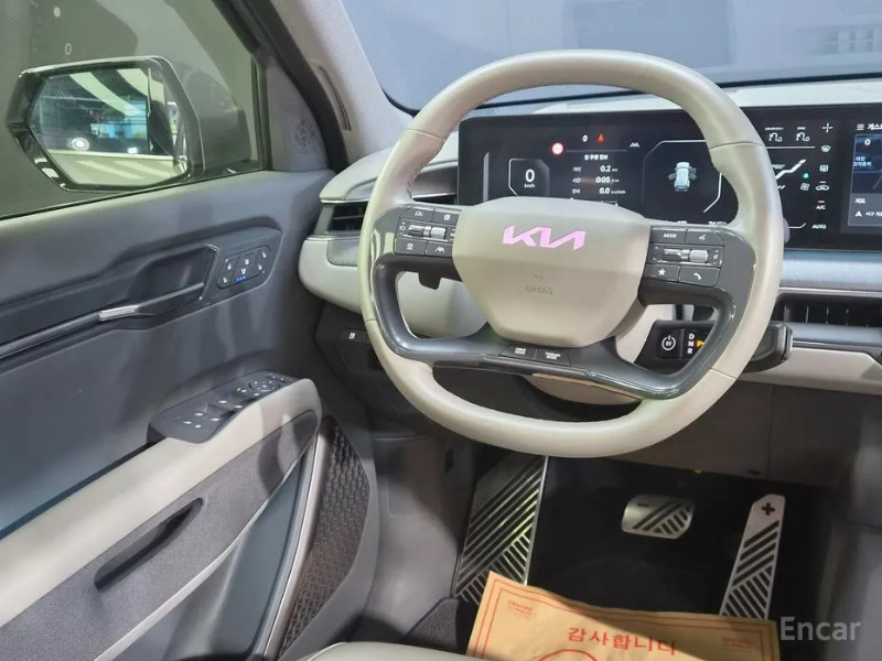 car KIA EV9 id269886 photo #7