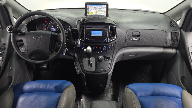 car Hyundai Grand Starex id270950 photo #7