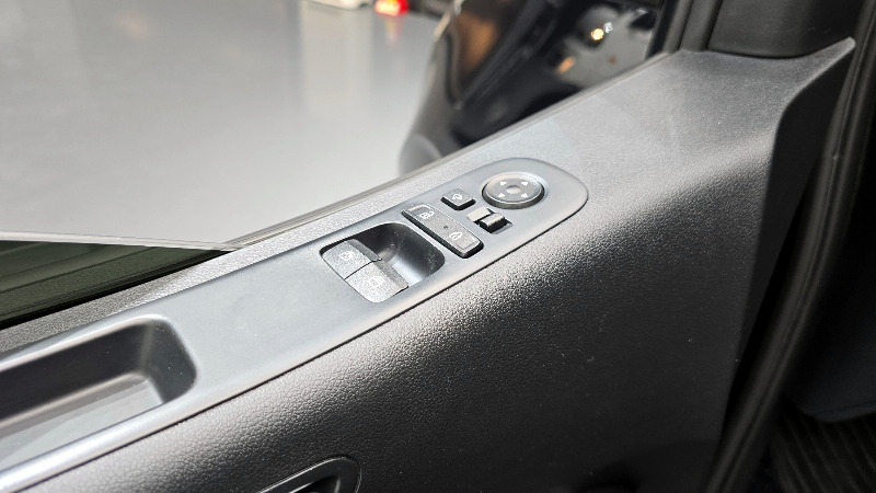 car Hyundai Staria id271193 photo #14