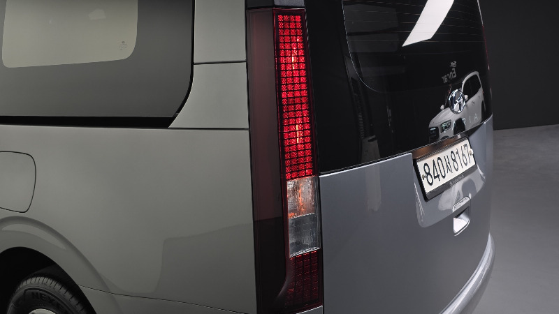 car Hyundai Staria id271200 photo #23