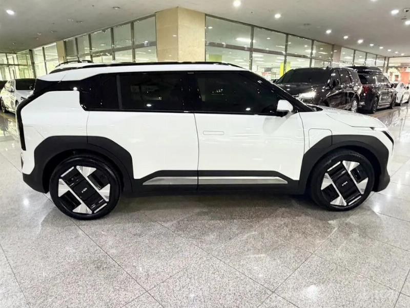 car KIA EV3 id271592 photo #5