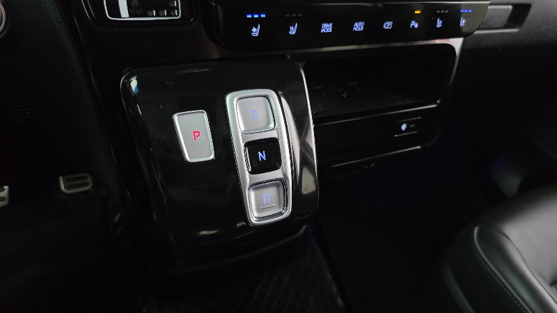 car Hyundai Staria id271688 photo #9