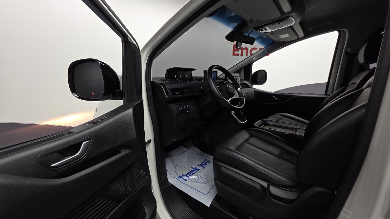 car Hyundai Staria id271737 photo #10