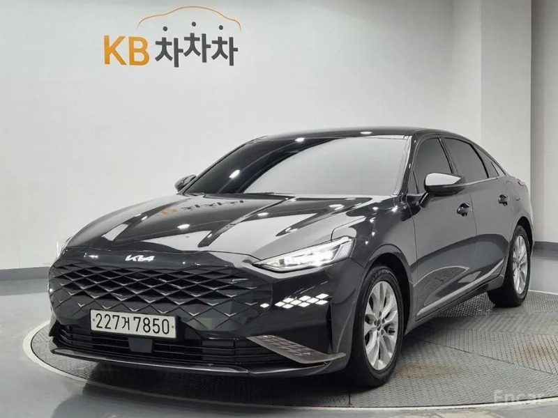 car KIA K8 id271926 main photo