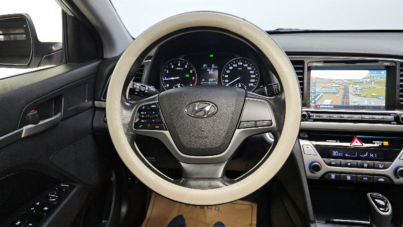 car Hyundai Avante id272392 photo #15