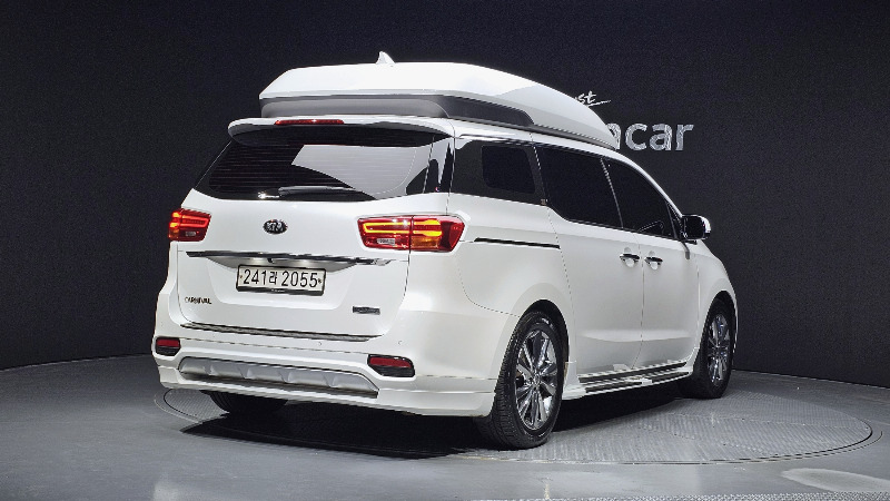 car KIA Carnival id273506 photo #2