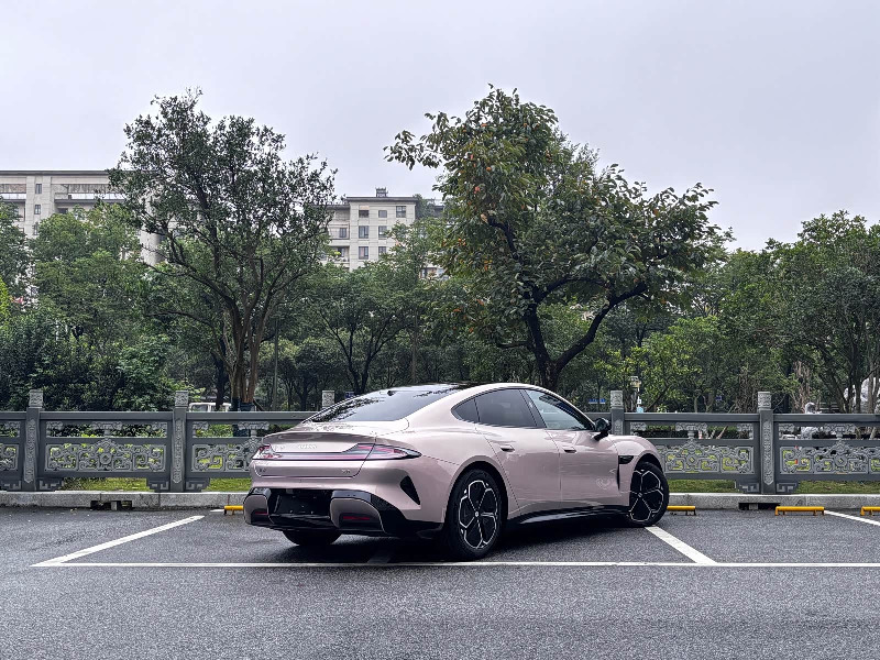 car Xiaomi SU7 id273698 photo #4
